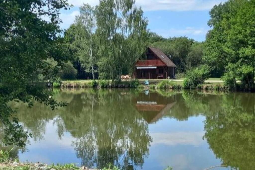 Le Chalet Limousin Folles Экстерьер фото