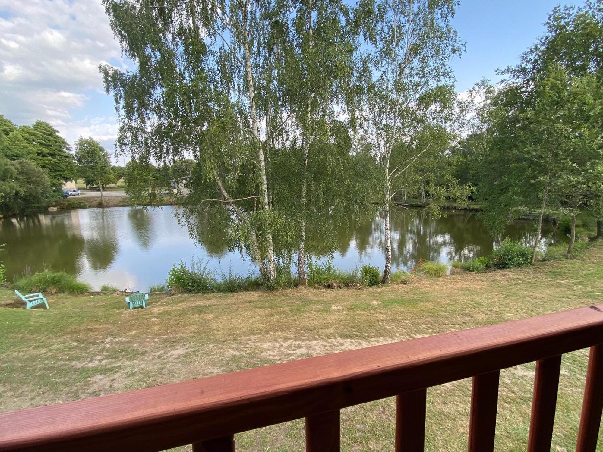 Le Chalet Limousin Folles Экстерьер фото